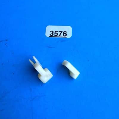 Immagine KURZWEIL PC88 Keyboard Piano Replacement Part: Hammer Frame Rod End Cap Lock - 2
