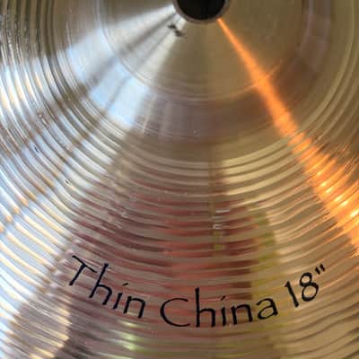 Paiste Signature 18" Thin China Cymbal image 3