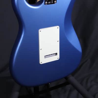 Fender American Performer Stratocaster with Maple Fretboard 2018 - Present - Satin Lake Placid Blue image 10