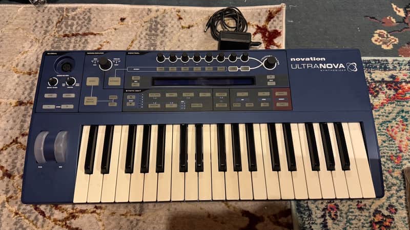 Novation UltraNova 37-Key 20-Voice Synthesizer