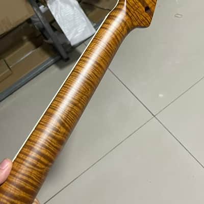 white binding Round end stainless steel 22 frets 5a roasted flame Maple guitar neck 25.5inch hole 10mm Rosewood fingerboard image 2