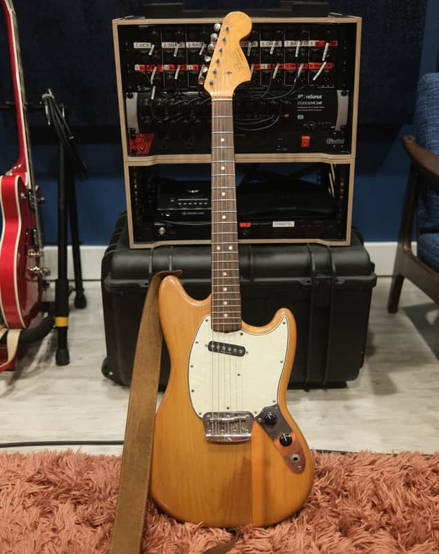 Fender Musicmaster II with Rosewood Fretboard 1964 - 1969 - Olympic White image 1