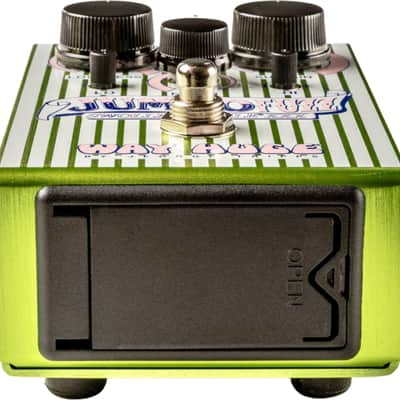 Way Huge WHE407 Jumbo Fuzz Swollen Pickle XXX 30th Anniversary Limited Edition Fuzz Effects Pedal image 5