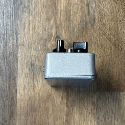 Keeley C2 2-Knob Compressor 2010s - Silver image 2