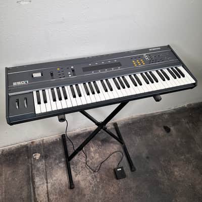 Vintage 1980s Ensoniq ESQ-1 Wave Synth Synthesizer Keyboard Workstation