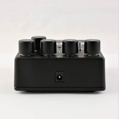 ELECTRO HARMONIX 15WATT HOWITZER AMP image 4