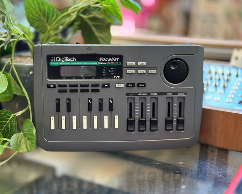 激レア！digitech vocalist work station EX DigiTech Vocalist Workstation EX Harmony Processor | zZounds