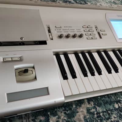 Korg Triton Studio 61 tasti / Synthcloud Libraries