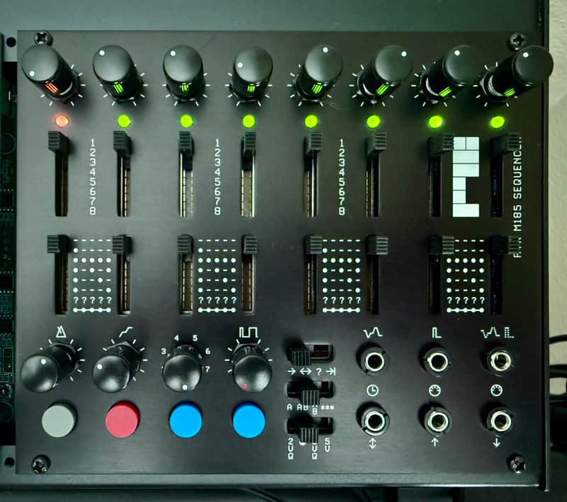 RYK Modular M185 Sequencer
