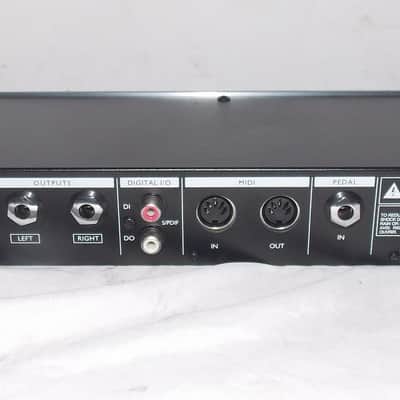 Immagine TC Electronic M300 Dual Engine Effects Processor 2000s - Silver - 4