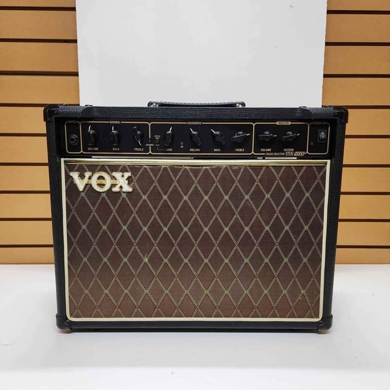 Vox VR30R Valve Reactor 2-Channel 30-Watt 1x10" Guitar Combo 2005 - 2006 - Black image 1