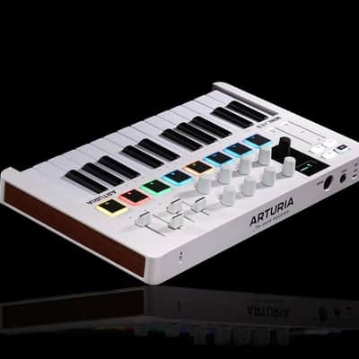 Arturia MiniLab MK 3 Portable 25-Key MIDI Controller, White image 3