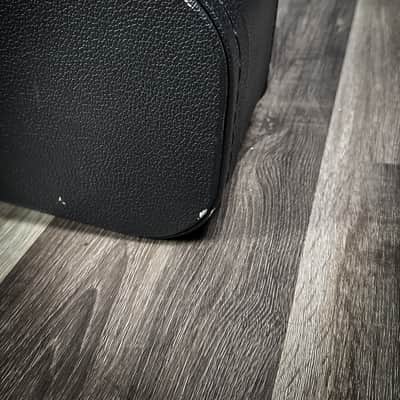 Road Runner Hard Shell Dreadnought Acoustic Guitar Case image 8
