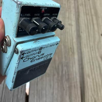 Boss CE-5 Chorus Ensemble Pink Label 1991 - 2001 - Blue vintage electric guitar vibrato image 13