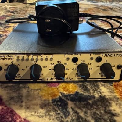 FMR Audio Really Nice Compressor RNC 1773 2000s - White image 1