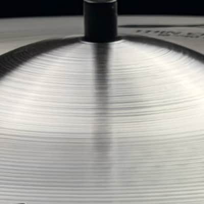 Zildjian 16" A. Thin Crash Cymbal - 889g image 4