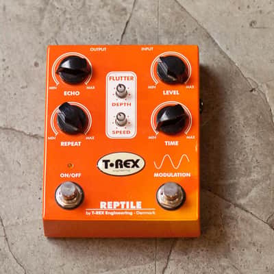 T-Rex Reptile Pre-Owned image 1