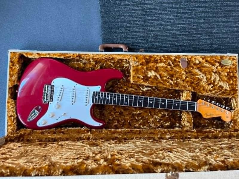 Fender Eric Johnson Stratocaster with Rosewood Fretboard 2009 - 2013 - Dakota Red