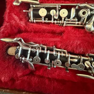 Leblanc wood  Oboe with case and reed. Made In France image 2