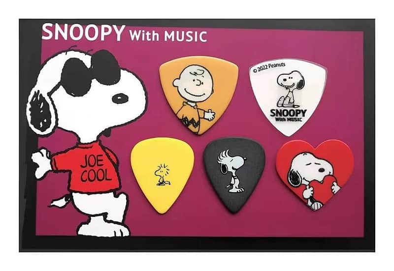 SNOOPY With Music Guitar Picks Set Japan image 1