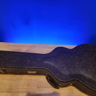 Maybach Convair Custom Shop 60s 2023 - Black image 16