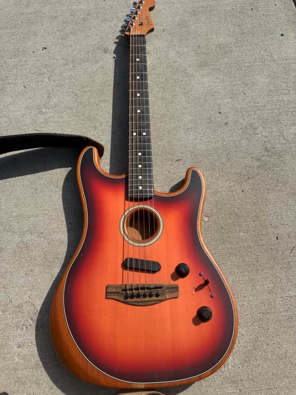 Fender American Acoustasonic Stratocaster 2020 - Present - 3 Color Sunburst