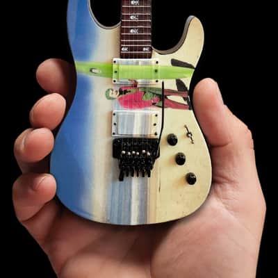 Axe Heaven Rick Nielsen Uncle Dick Doubleneck 1:4 Mini Guitar - RN