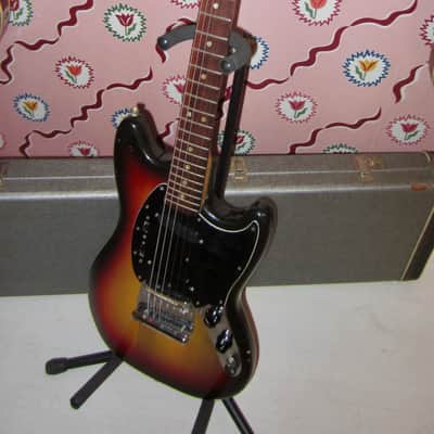 Vintage Original 1976 Fender Mustang - Sunburst Clean with Original Case image 2