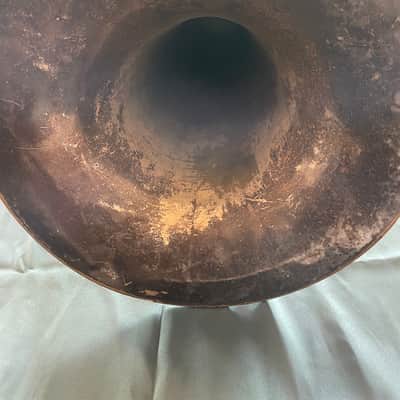 1914 C.G. Conn Antique Eb Tuba – Engraved Bell – Smooth Valves – Projec image 4