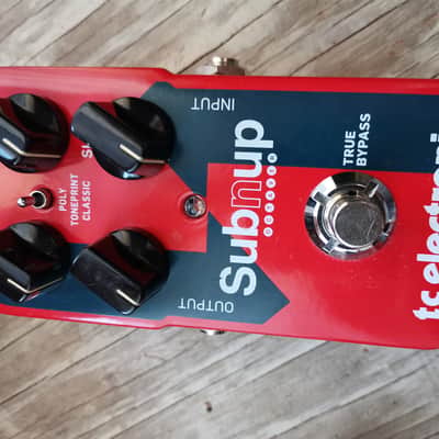 TC Electronic Sub N' Up Octaver 2016 - Present - Red image 1