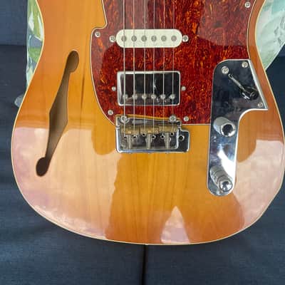 Fret-King Country Squire Semitone De Luxe Honeyburst Telecaster thinline type electric guitar image 18