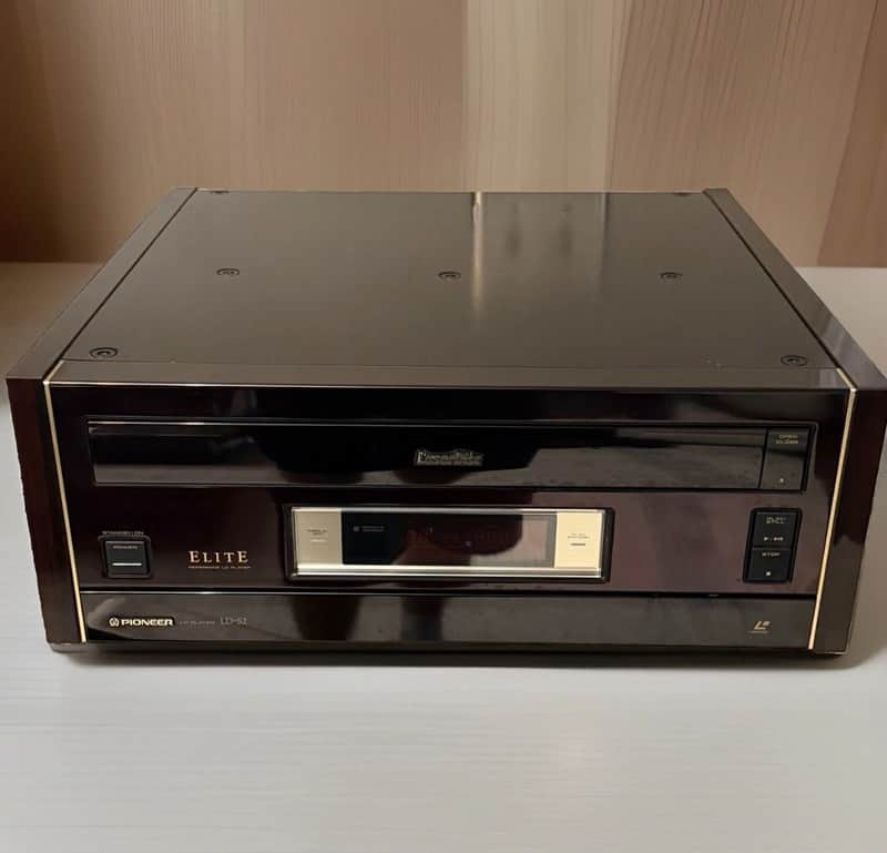 Pioneer Pioneer Elite LD-S2 LaserDisc early-to-mid 1990s - Black & Dark Mahogony image 1