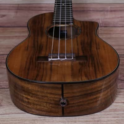 Cordoba 35T-CE Tenor Ukulele 2021 Model - Natural w/Gig Bag and Extra Strings image 4