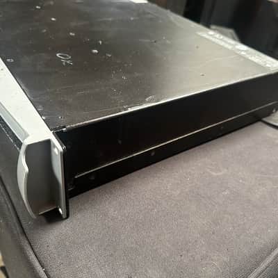 Crown I-Tech Series I-T4000 2-Channel Power Amplifier 2000s - Silver image 2