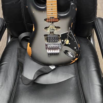 EVH Frankenstein Relic 2024 - Silverburst image 1