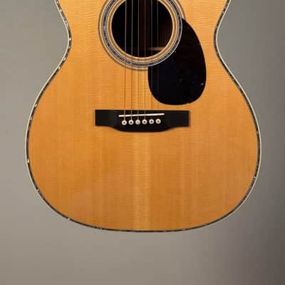 Martin OM-45 Standard 2025 - Nitrocellulose Lacquer Gloss Aging Toner image 3