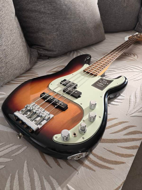 Fender Player Precision Plus 2022 - Sunburst
