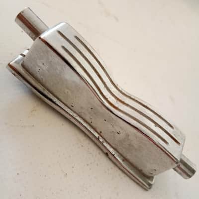 *Ludwig 1x Club Date Bowtie Floor/Rack Tom Drum Lug Chrome Bow-Tie Vintage 60s* image 1