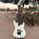 Kramer Baretta “Bootleg Holy Grail” 1984 - White