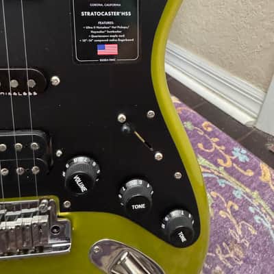 Fender American Ultra II Stratocaster HSS 2024 - Solar Flare with Ebony Fretboard - UNUSED-UNREGISTERED-MIINT! image 10