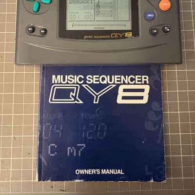 Yamaha QY8