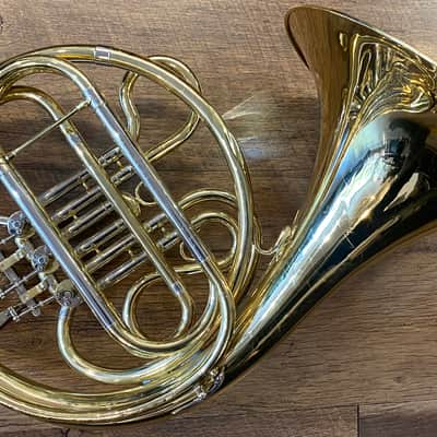 Olds FH560 Gold-Lacquered Finish Student Model Single French Horn with Original Case and Mouthpiece image 8