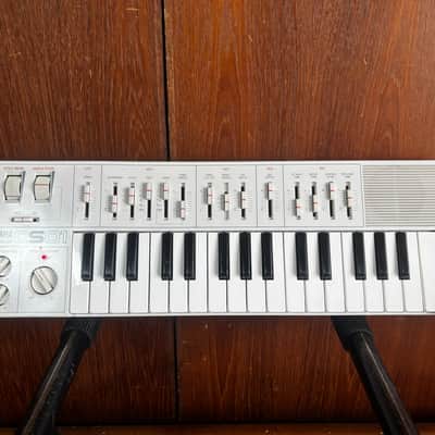 Yamaha CS01 | Reverb