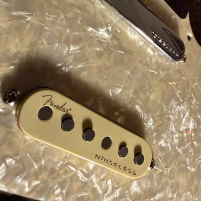 Fender Telecaster Ultra loaded Pickguard - Noiseless Pickups image 3