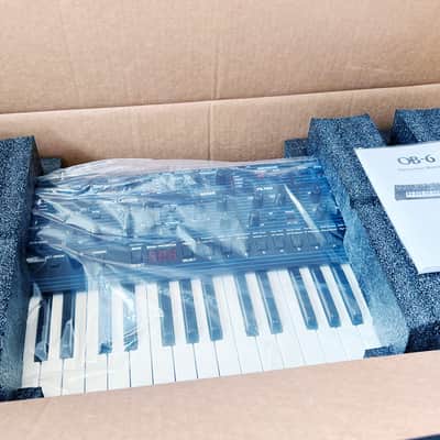 Dave Smith Instruments OB-6 49-Key 6-voice Polyphonic Synthesizer image 10