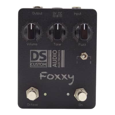 DS Custom Audio Electronics Foxxy – Modded Foxx Tone Machine image 2