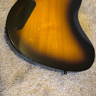 Fender Pawn Shop Series Reverse Jaguar Bass 2013 - 2-Color Sunburst image 10