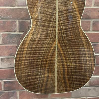 Collings  02HG German Spruce and Figured Walnut image 4