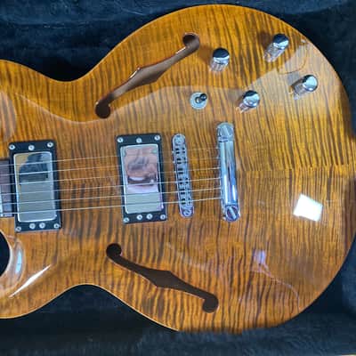 Carvin SH445 - Flame Maple Top - Excellent Condition - With Original Hard Shell Case image 13