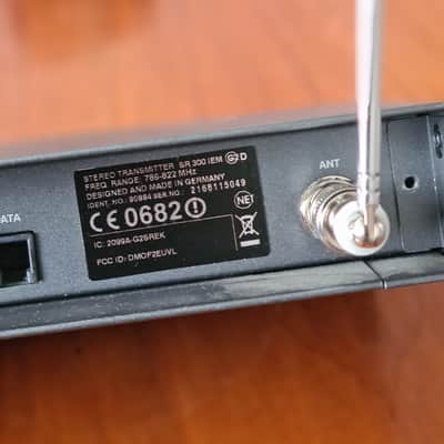 Sennheiser Sennheiser SR 500 IEM G2 Stereo Transmitter | 786–822 MHz | Clean & Professional | Ready to Use image 6